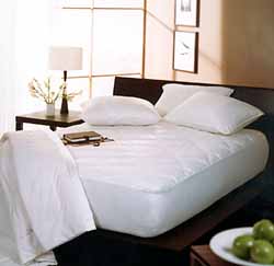 Mattress Pads by Cannon, Westpoint Stevens, Springs Mills, and Royal Comfort. Wholesale prices on all Mattress Pads